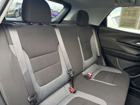 Used 2023 Chevrolet TrailBlazer LT w/ Convenience Package image 21