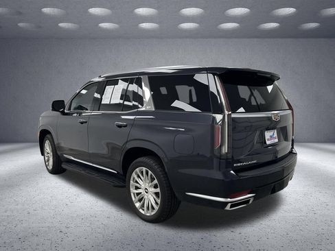 Used 2023 Cadillac Escalade Premium Luxury w/ Performance Package AWD/4WD image 3