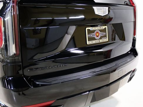 Used 2022 Cadillac Escalade Sport w/ Touring Package image 82