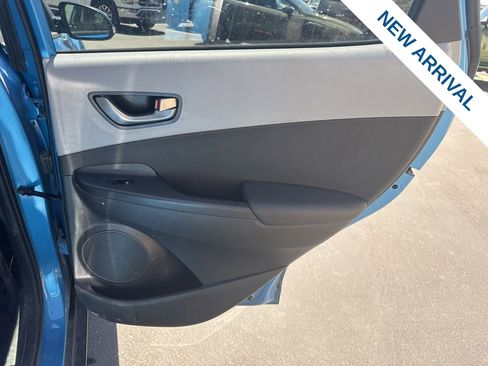 Used 2019 Hyundai Kona Ultimate FWD image 12