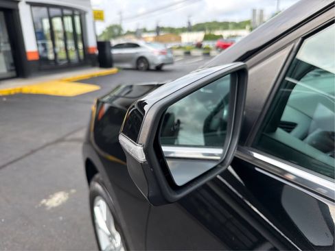 Used 2019 Chevrolet Equinox LT AWD/4WD image 25