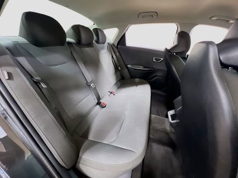 Certified 2025 Kia K4 LX image 26