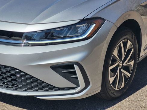 Used 2025 Volkswagen Jetta S image 7