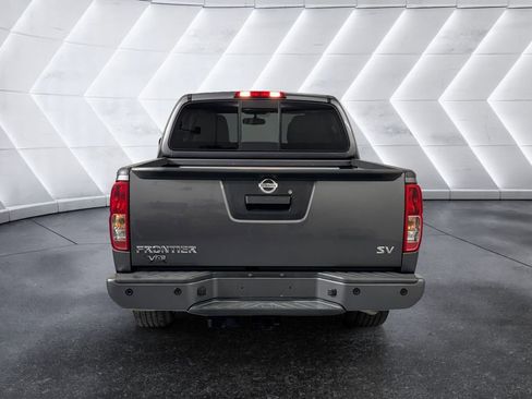 Used 2021 Nissan Frontier SV image 5