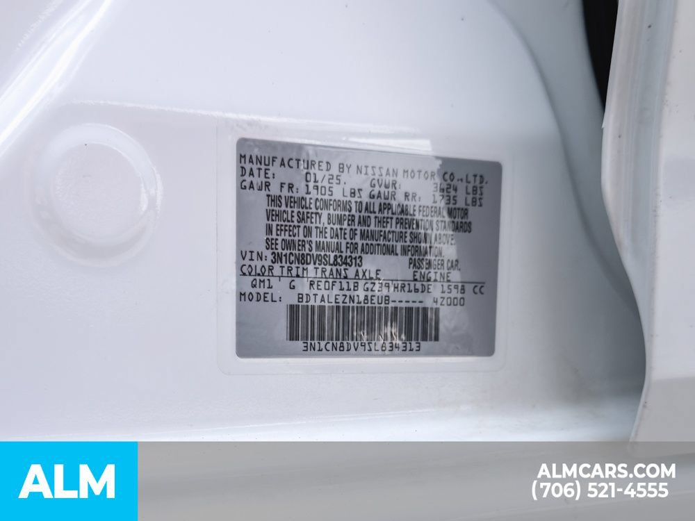Used 2025 Nissan Versa S FWD image 6