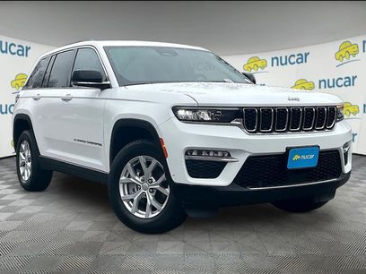 Used 2023 Jeep Grand Cherokee Limited w/ Luxury Tech Group II