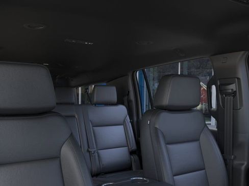 New 2026 Chevrolet Suburban LT w/ Comfort Package AWD/4WD image 24