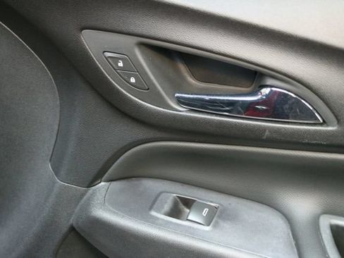 Used 2020 Chevrolet Equinox LT AWD/4WD image 9