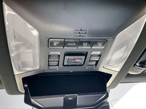 Used 2020 Toyota RAV4 XSE AWD/4WD image 35