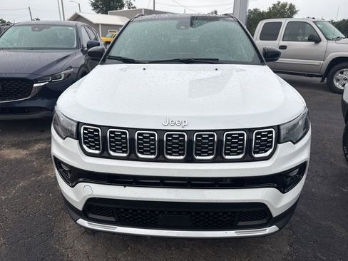 Certified 2024 Jeep Compass Limited image 6