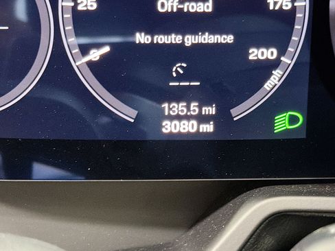 Certified 2024 Porsche 911 Carrera image 37