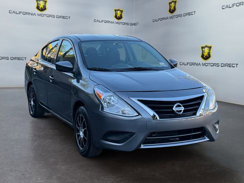 Used 2017 Nissan Versa S Plus image 7