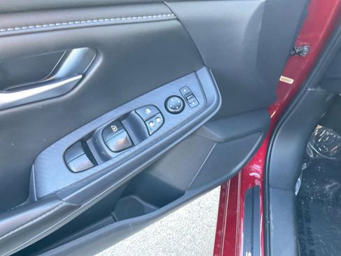 Used 2022 Nissan Sentra SV w/ All-Weather Package image 14