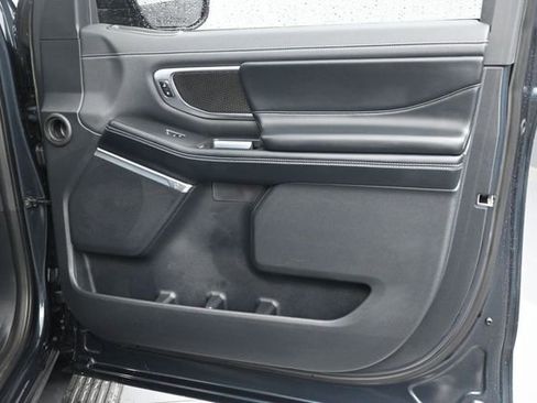 Used 2025 Ford Expedition Platinum w/ Stealth Performance Package AWD/4WD image 11