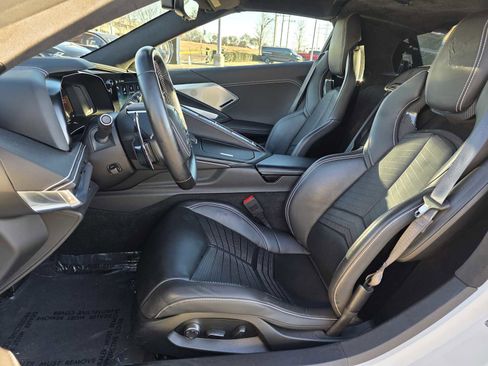 Used 2025 Chevrolet Corvette Stingray Premium Cpe w/ 3LT image 12