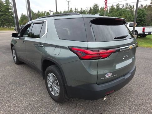 Used 2022 Chevrolet Traverse LT AWD/4WD image 5