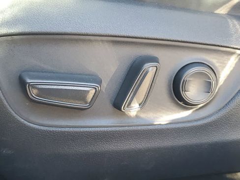 Used 2024 Toyota RAV4 Adventure image 19