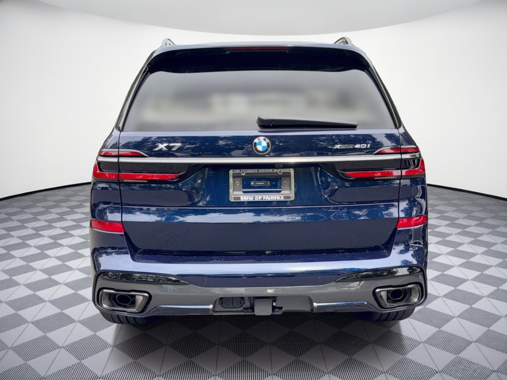 Used 2027 BMW X7 xDrive40i w/ M Sport Package AWD/4WD image 11