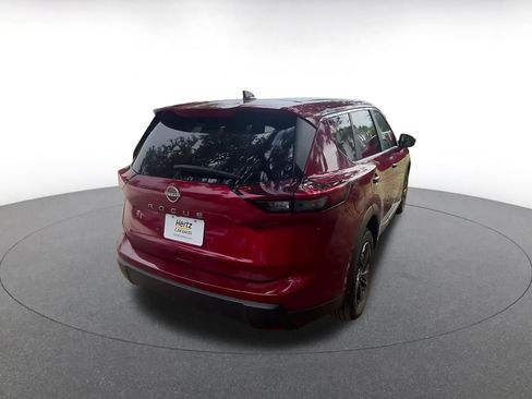 Used 2025 Nissan Rogue SV FWD image 14