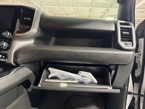 New 2026 RAM 1500 Express AWD/4WD image 52