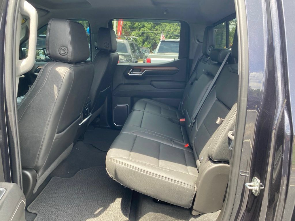 Used 2022 GMC Sierra 1500 Denali AWD/4WD image 8