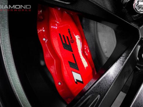 Used 2021 Chevrolet Camaro ZL1 RWD image 9