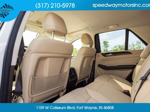 Used 2019 Mercedes-Benz GLE 400 4MATIC image 54