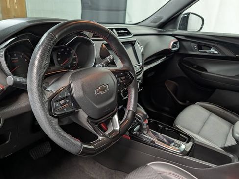Certified 2023 Chevrolet TrailBlazer RS w/ Convenience Package AWD/4WD image 18