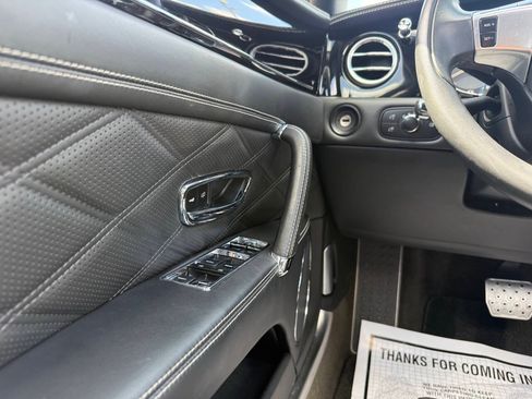 Used 2015 Bentley Flying Spur V8 AWD/4WD image 30