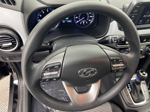 Used 2019 Hyundai Kona SE image 21