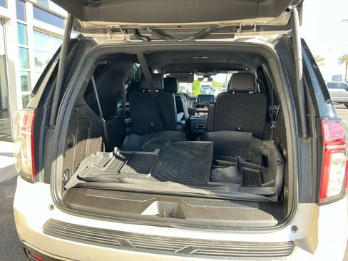 Used 2021 Chevrolet Tahoe Z71 w/ Z71 Off-Road Package image 33