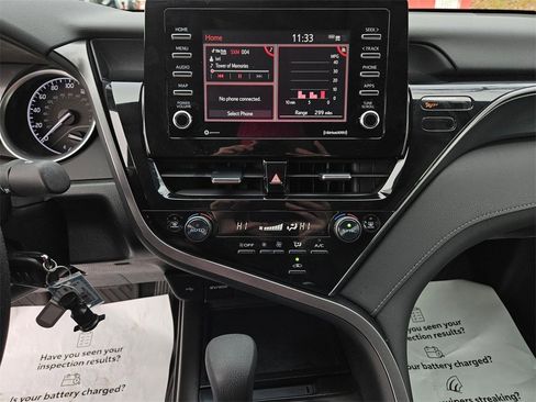 Used 2023 Toyota Camry LE image 15