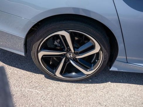 Used 2022 Honda Accord Sport image 10