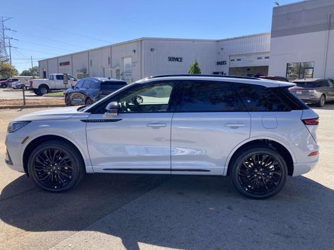 New 2026 Lincoln Corsair Premiere image 8