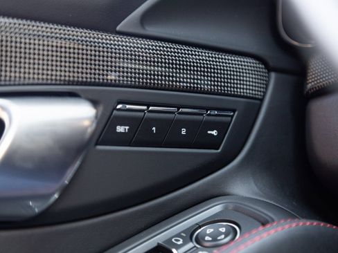 Certified 2019 Porsche 911 Turbo image 18