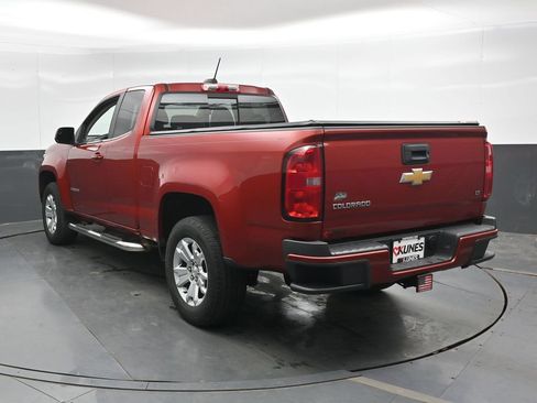 Used 2016 Chevrolet Colorado LT w/ LT Convenience Package RWD image 9
