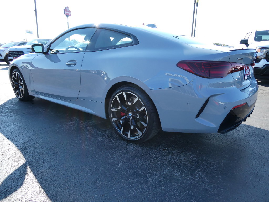 Used 2025 BMW 440i xDrive Coupe w/ Premium Package AWD/4WD image 7