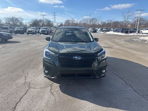 Used 2023 Subaru Forester Premium w/ Popular Package #1 image 11