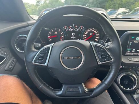 Used 2017 Chevrolet Camaro LT RWD image 17