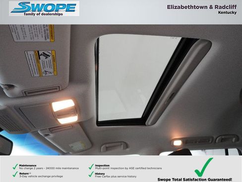 Used 2017 Nissan Armada Platinum w/ Captain Seat Package image 29