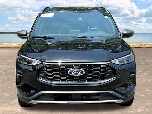 Certified 2025 Ford Escape ST-Line FWD image 2