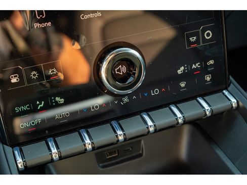 New 2027 GMC Terrain Elevation w/ Elevation Premium Package FWD image 28