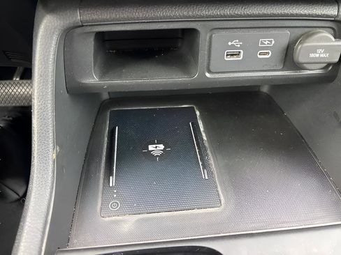 Used 2023 Honda Pilot EX-L image 22