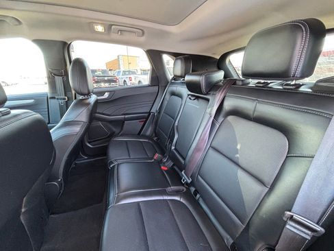 Used 2023 Ford Escape Platinum image 19