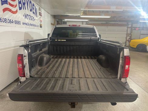 Used 2011 Chevrolet Silverado 1500 LT w/ Max Trailering Pack image 5