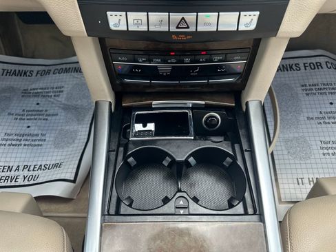 Used 2014 Mercedes-Benz E 350 4MATIC Sedan image 41