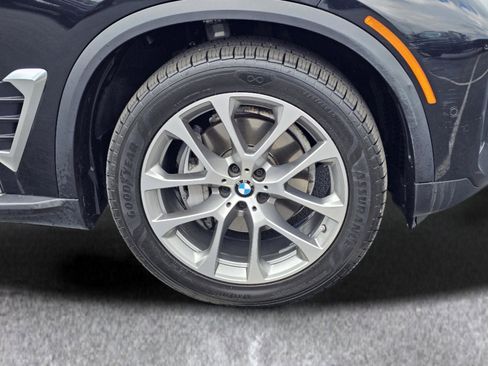 Used 2025 BMW X5 xDrive40i AWD/4WD image 6