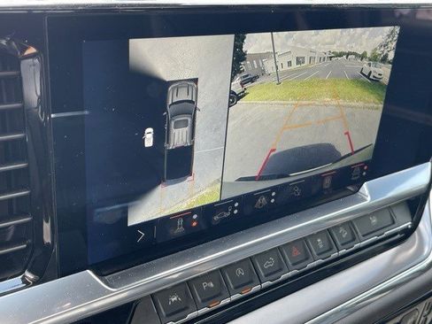 Used 2024 Chevrolet Silverado 1500 High Country w/ Technology Package image 20