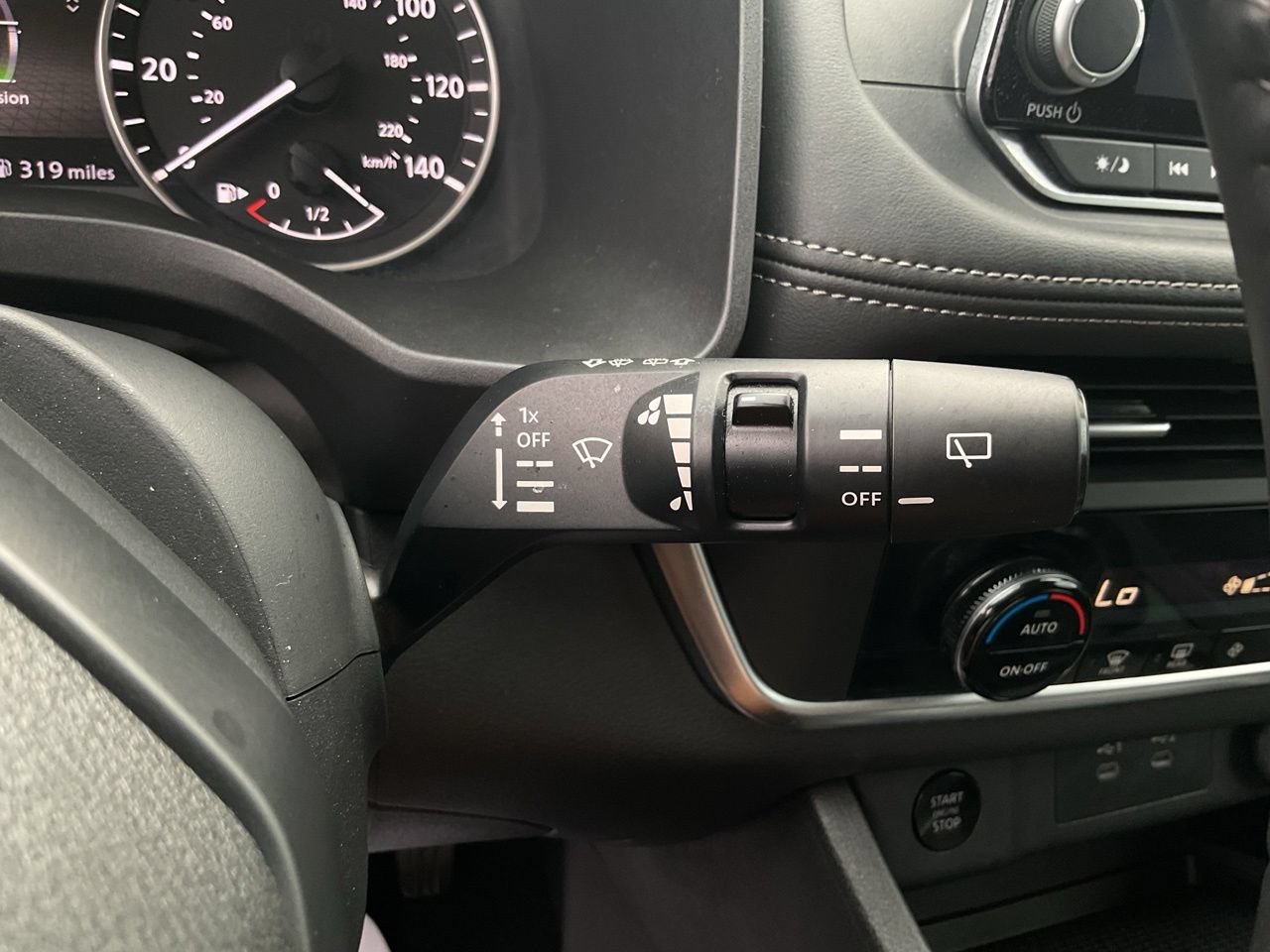 Used 2025 Nissan Rogue SV FWD image 36