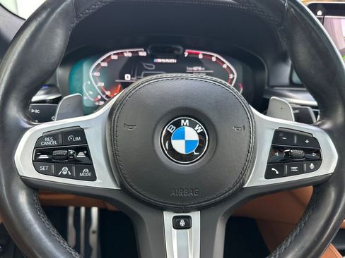 Used 2023 BMW M550i xDrive image 26